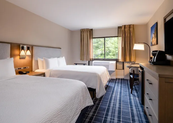 Holiday Inn Bar Harbor Regency Hotel By Ihg