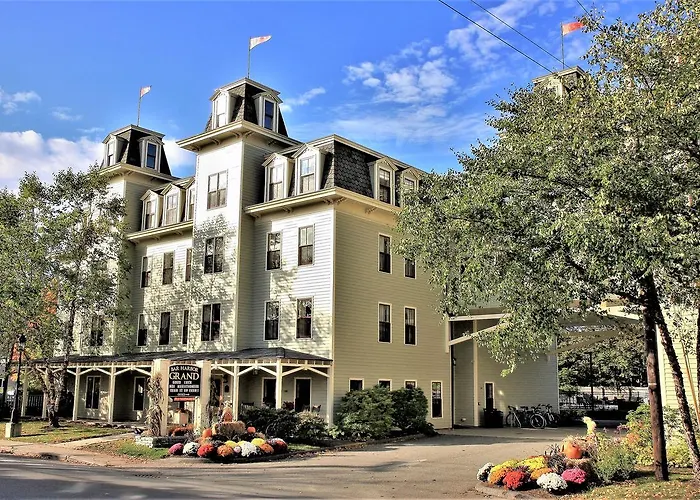 Bar Harbor Grand